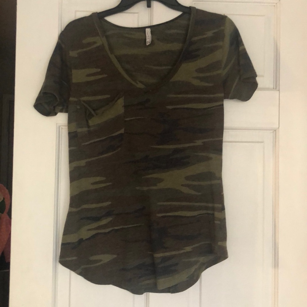T shirt